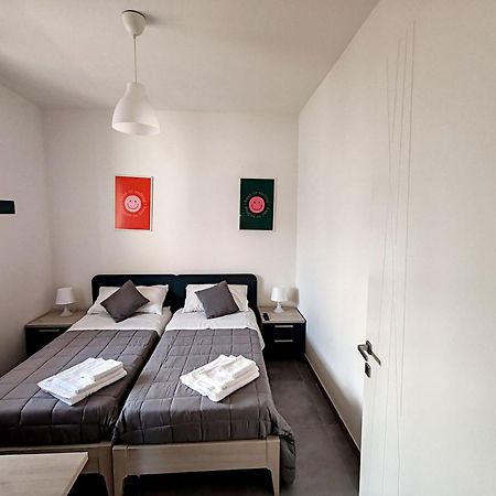 Apartament La Dama Di Loto Lecce Zewnętrze zdjęcie